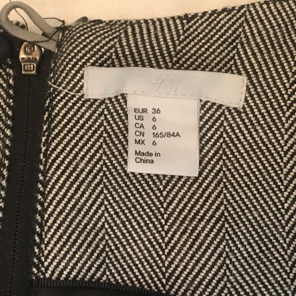 H&M Herringbone Sheath Dress - Picture 4 of 4